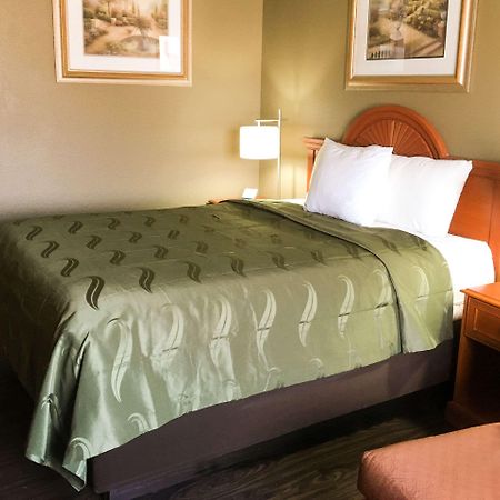 Quality Inn & Suites Lincoln Near I-55 Eksteriør bilde